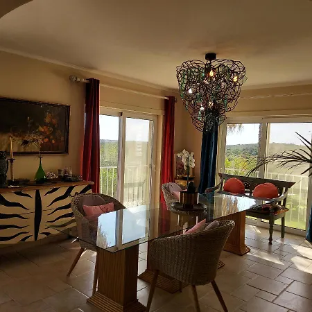 Traumhaftes Poolapartment In Einer Parkvilla Daire Colegio