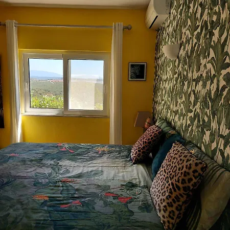 Traumhaftes Poolapartment In Einer Parkvilla Colegio