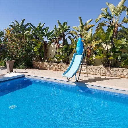 Traumhaftes Poolapartment In Einer Parkvilla Colegio